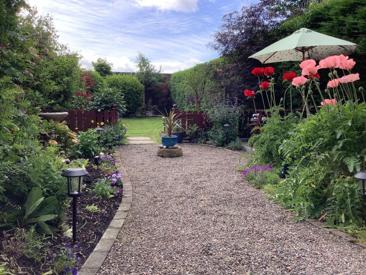 The Garden Flat Appartement Crieff Buitenkant foto