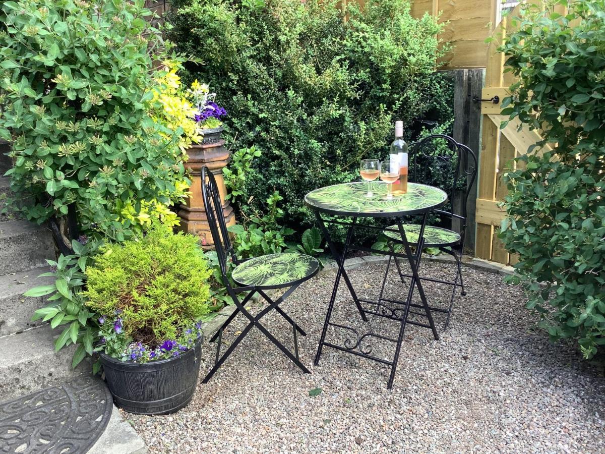 The Garden Flat Appartement Crieff Buitenkant foto